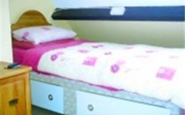Brynhonddu Country House B&B