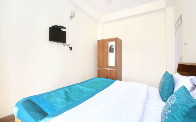 OYO 11864 Home Valley View 1BHK