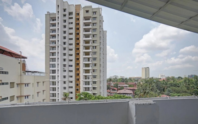 OYO Home 15660 Modern 1BHK