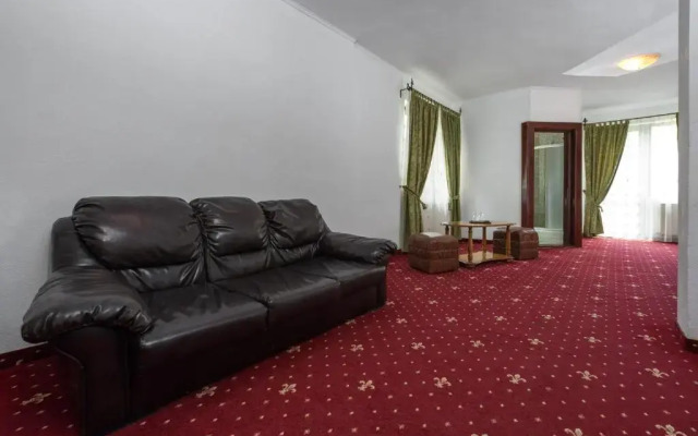 Complex Craiasa Muntilor Moieciu