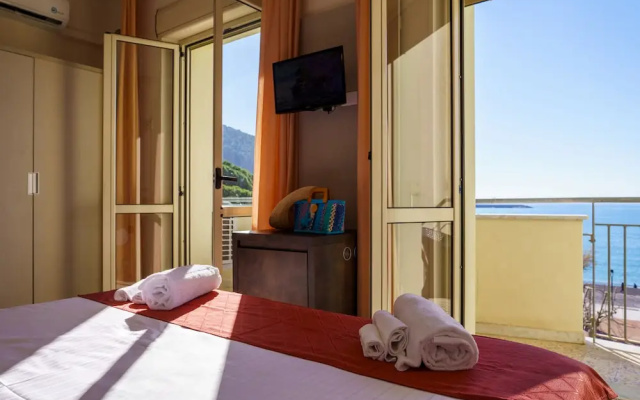 Hotel Tirreno