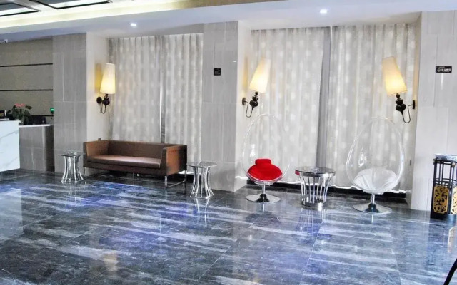 Guilin Xingbo Express Hotel Bus Station Branch