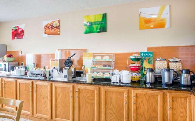 Quality Inn Ottawa near Starved Rock State Park