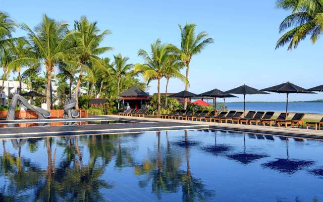 Hilton Fiji Beach Resort and Spa