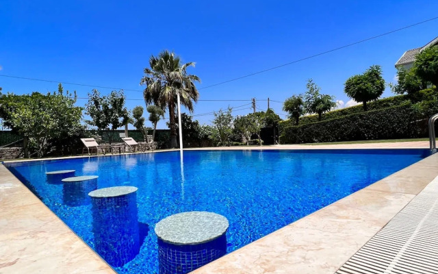 Luxury 7-bed Villa With Pool and Jacuzzi, Fethiye