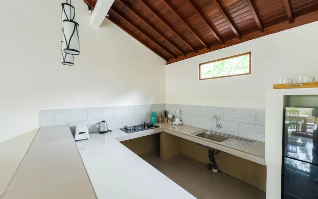 Tutik Private House by Supala