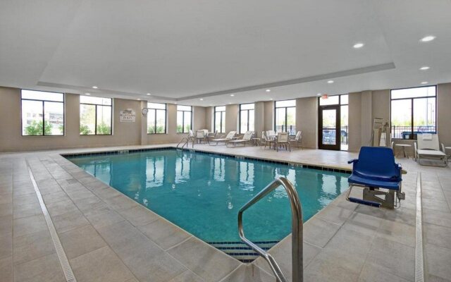 Staybridge Suites Sterling Heights - Detroit by IHG