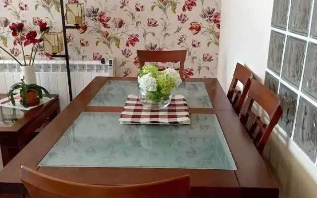 Beautiful 2 Bedroom Penthouse