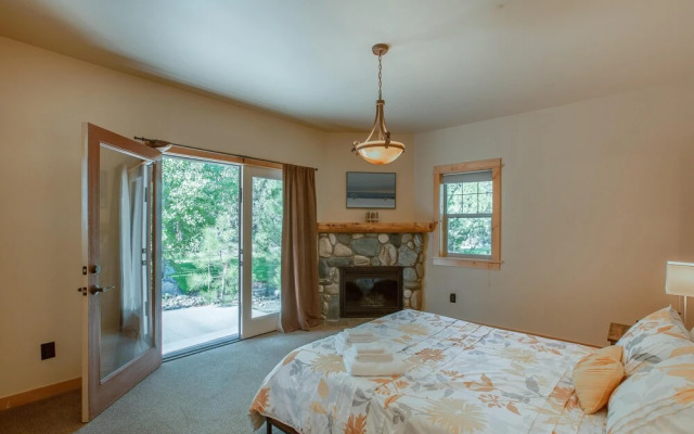 River Lodge in Plain