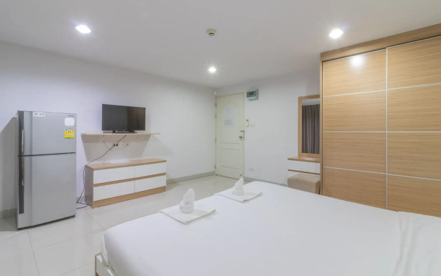 Siam Privi Hotel