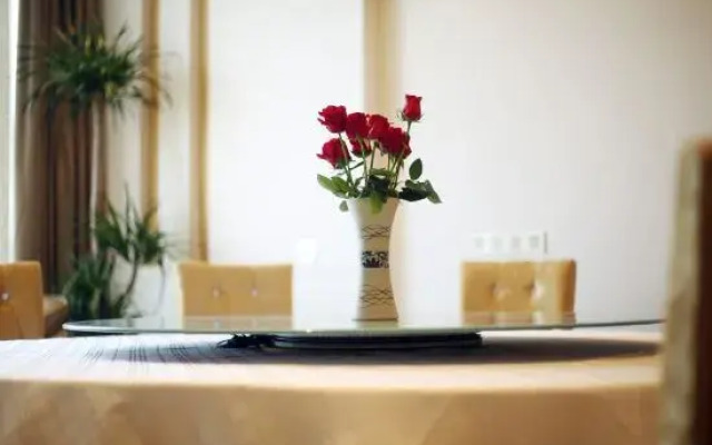 Huashu Wujianfang Hostel