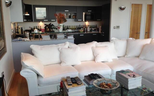 Excel Ex.Ctr.2 Bed Waterfront Penthouse