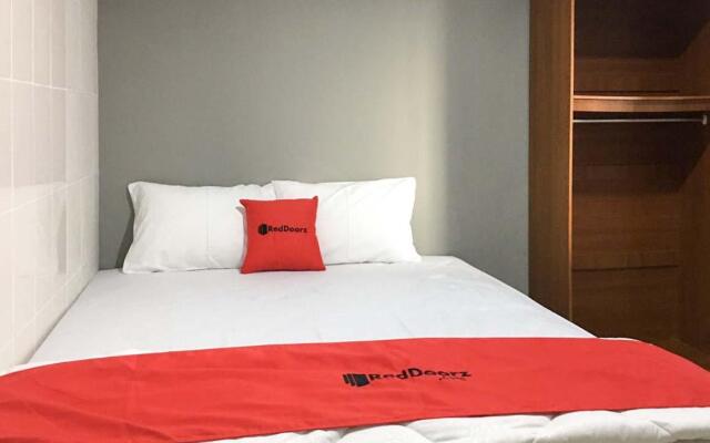 RedDoorz @ Citraland Surabaya