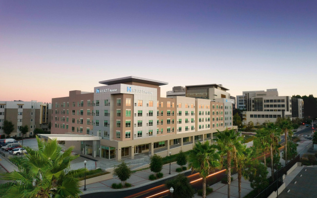 Hyatt House LA - University Medical Center