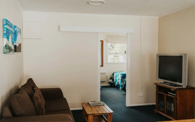 Tongariro Crossing Lodge