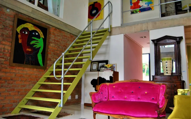 The Bright House Villa