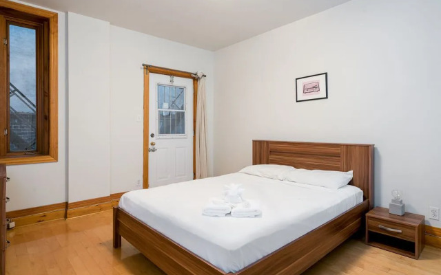 Artsy 4BR in Downtown MTL by Sonder