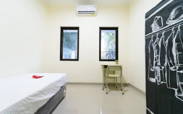 KoolKost near Universitas Tarumanegara