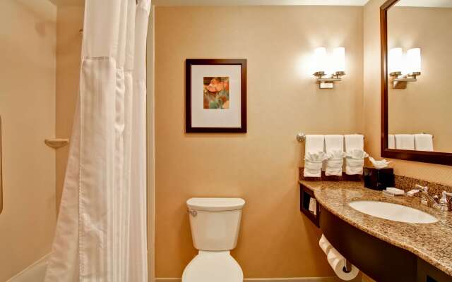 Hilton Garden Inn Woodbridge