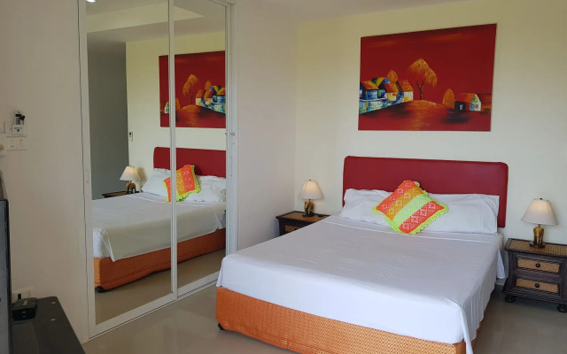 Mountain Sea View Luxury Apartments