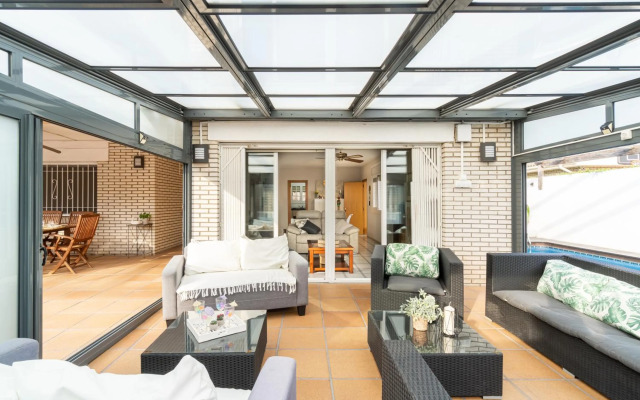 Cambrils-4BD-Piscina-BBQ-PetFriendly-Port Aventura