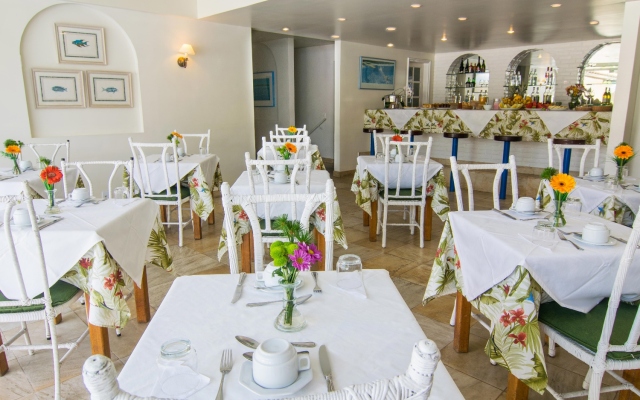 Hotel Doce Mar