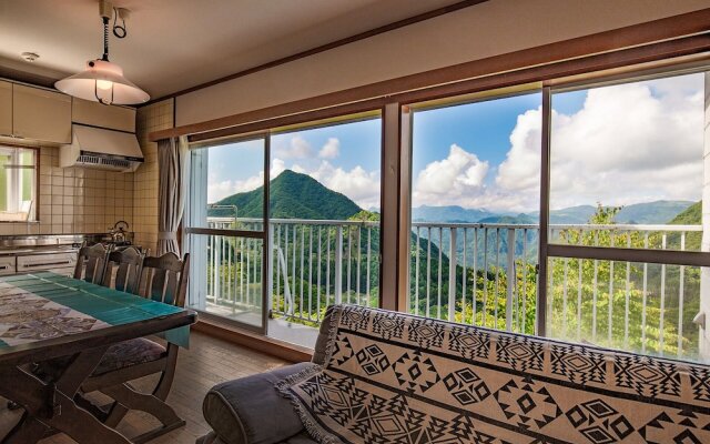 A villa in the forest in Minamikaruizawa