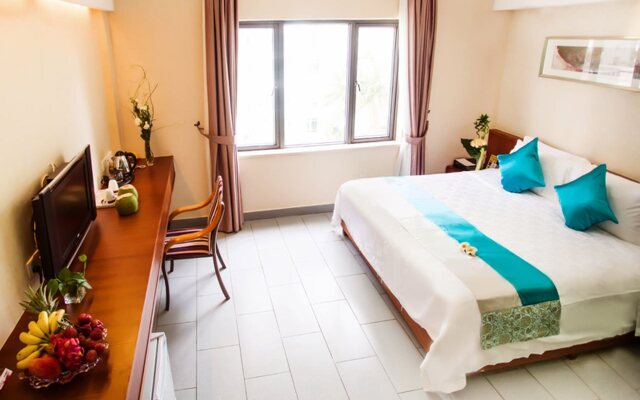 Luyi Seaview Hotel