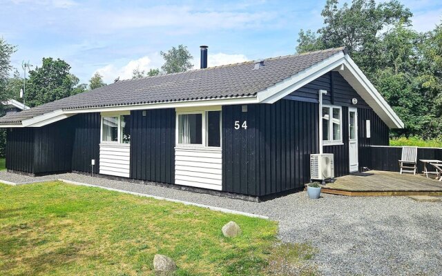 6 Person Holiday Home in Hadsund