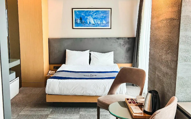 Triada Hotel Karakoy