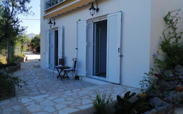 Appartement in OLIVE GROOVE HOUSE PELOPONNESOS WESTERN MANI