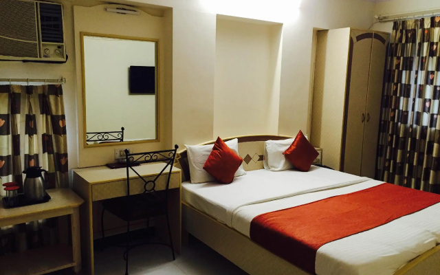 Hotel Woodland – Guest Rooms – Mumbai