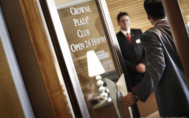 Crowne Plaza Hotel Gurgaon by IHG