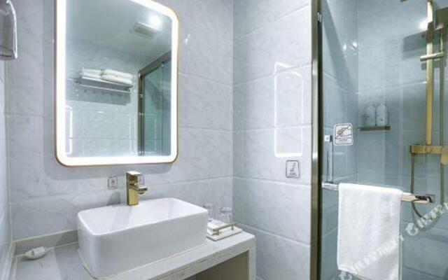 Homeinn Ease Hotel (Liaocheng Jinding Shopping Center Department Store)