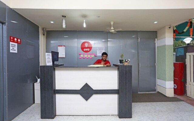 The Royal Nest By OYO Rooms