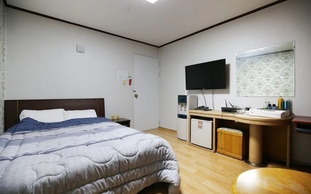 Daejeon Yuseong Chowon Motel
