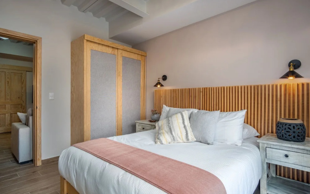 Casa Pandurata Luxury Apartments in Centro, San Miguel de Allende
