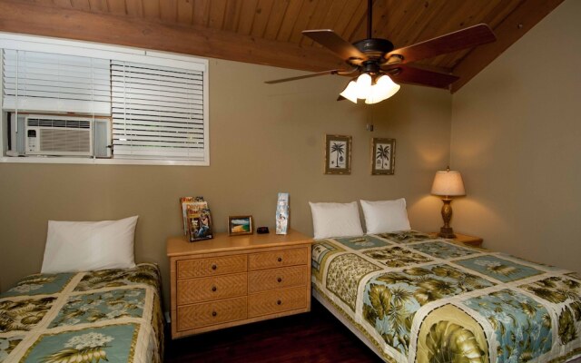 Kahana Outrigger #4b2 3 Bedroom Condo by RedAwning