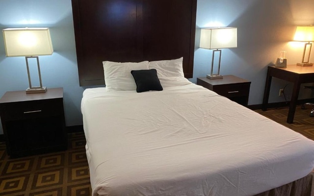 Red Lion Inn & Suites Post Falls