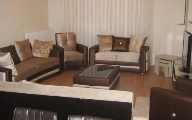 Mall City Residence