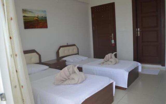 Gold Monami Boutique Hotel