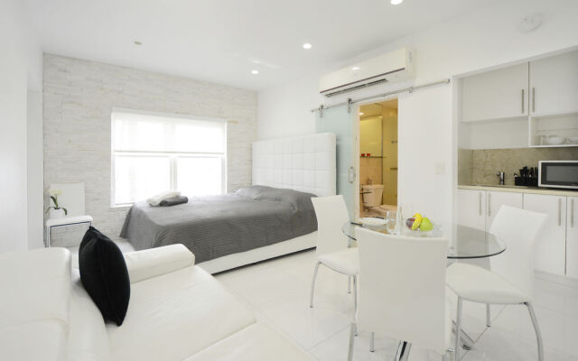 Lincoln Road Apartments