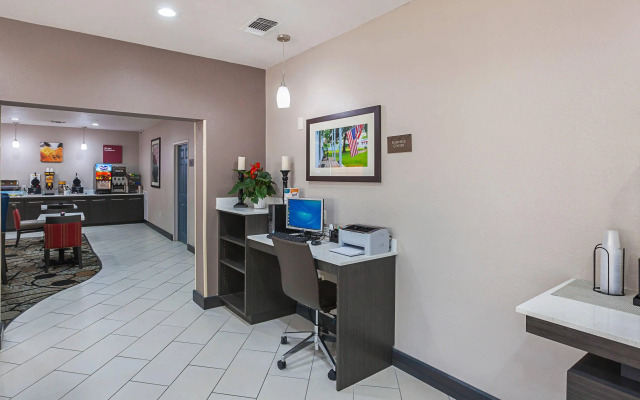 Comfort Suites Lewisville - Dallas