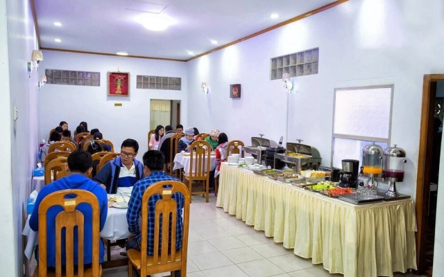 Thiha Bala Hotel