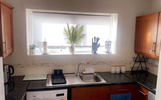Remarkable 2-bed Apartment in London