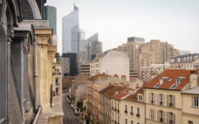 Home in La Défense