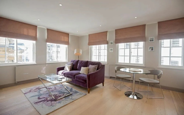 No.8 Waterloo Apartments