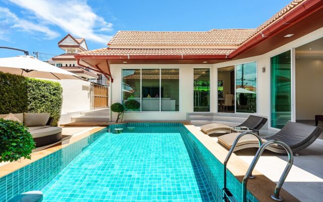 Luxury Pool Villa A14