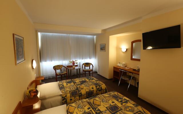 Hotel Lux