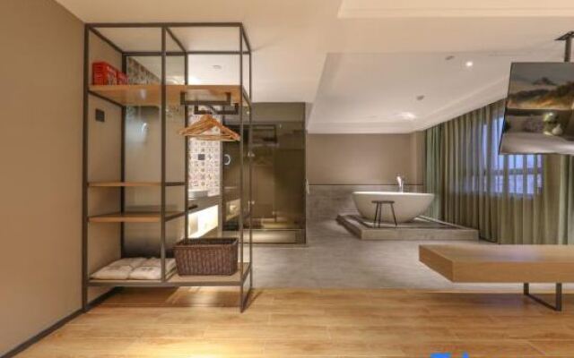 True Go Hotel  (Harbin Railway Station Wanda)